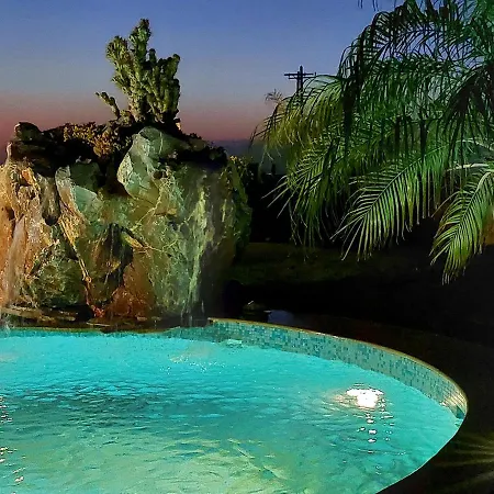 Valentine Villa