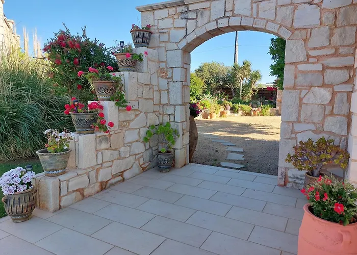 Valentine Hersonissos (Crete)