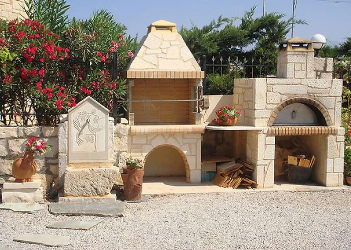 Valentine Херсонісос